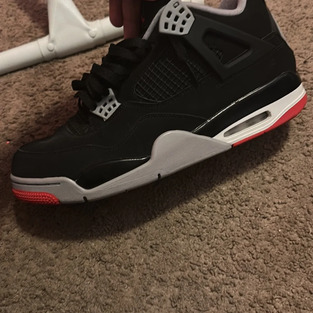 Sneaker - Picture 7 of 9